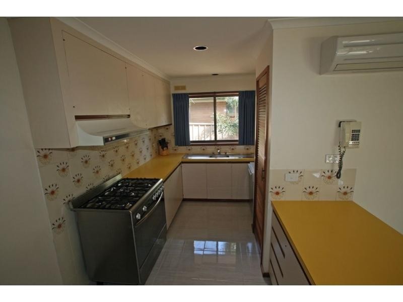 25 Cheriton Drive, Strathdale VIC 3550