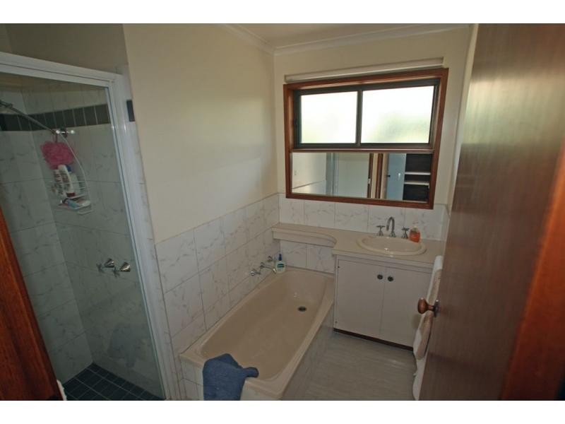 25 Cheriton Drive, Strathdale VIC 3550