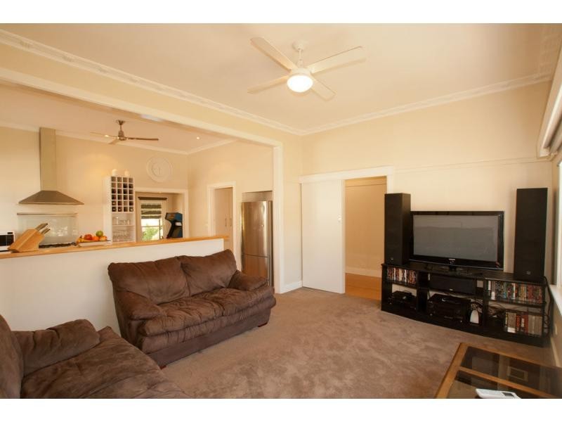 Flora Hill VIC 3550