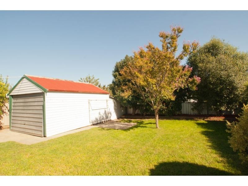 Flora Hill VIC 3550