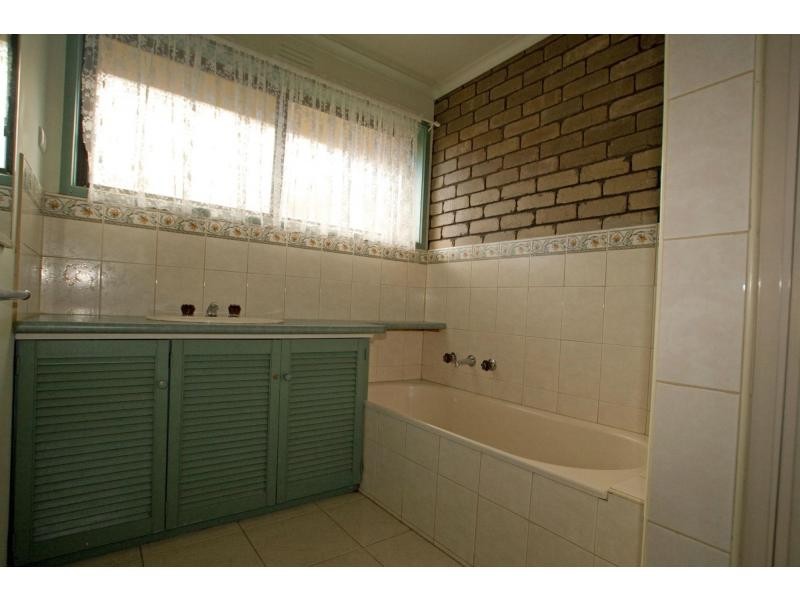 Unit 4/188 McIvor Road, Strathdale VIC 3550