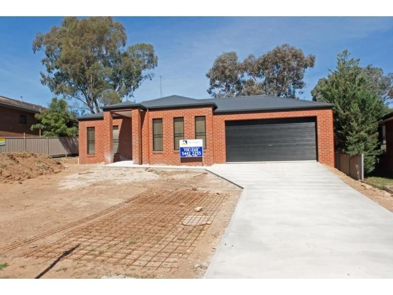28 Friswell Avenue, Flora Hill VIC 3550
