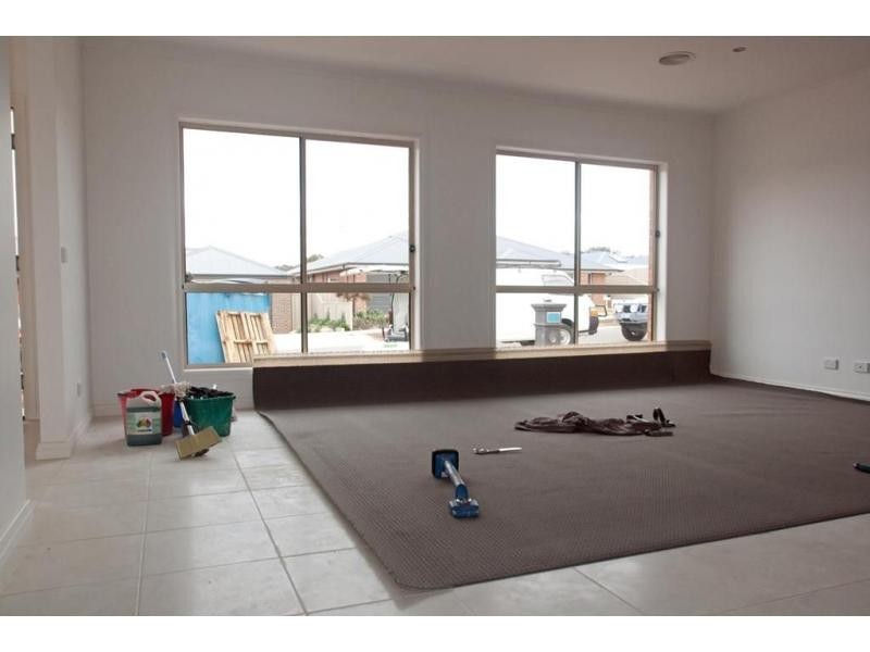 16 Victoria Street, Kangaroo Flat VIC 3555