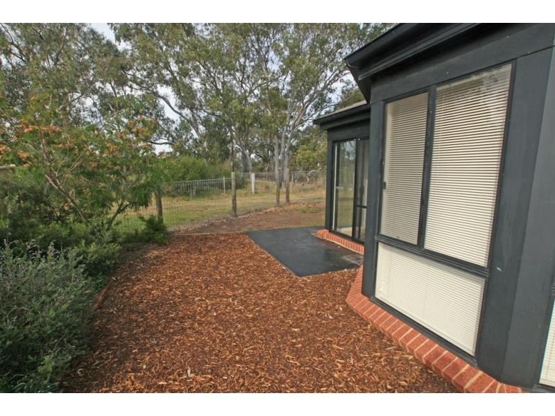 17 Bassett Drive, Strathfieldsaye VIC 3551