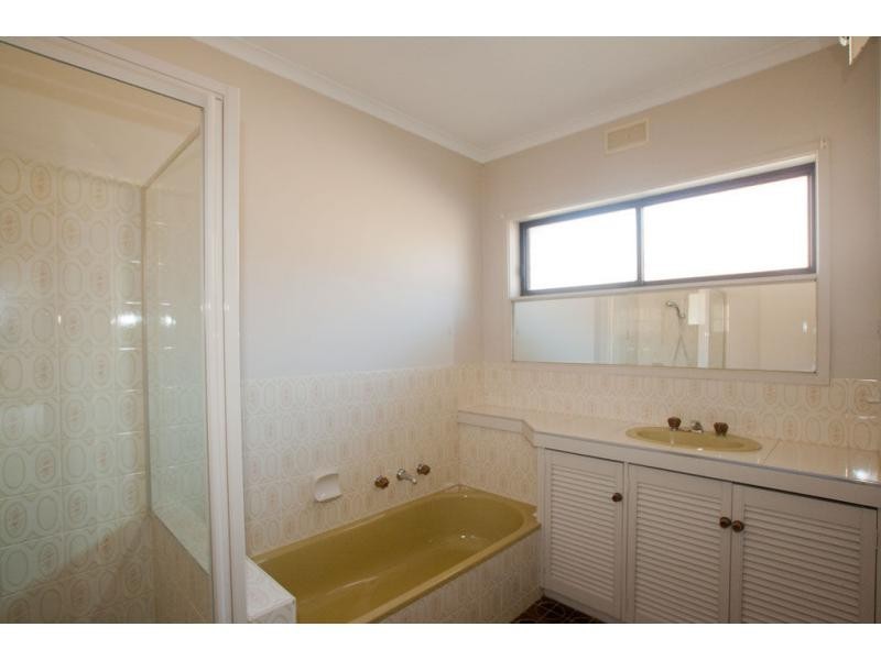 Kangaroo Flat VIC 3555