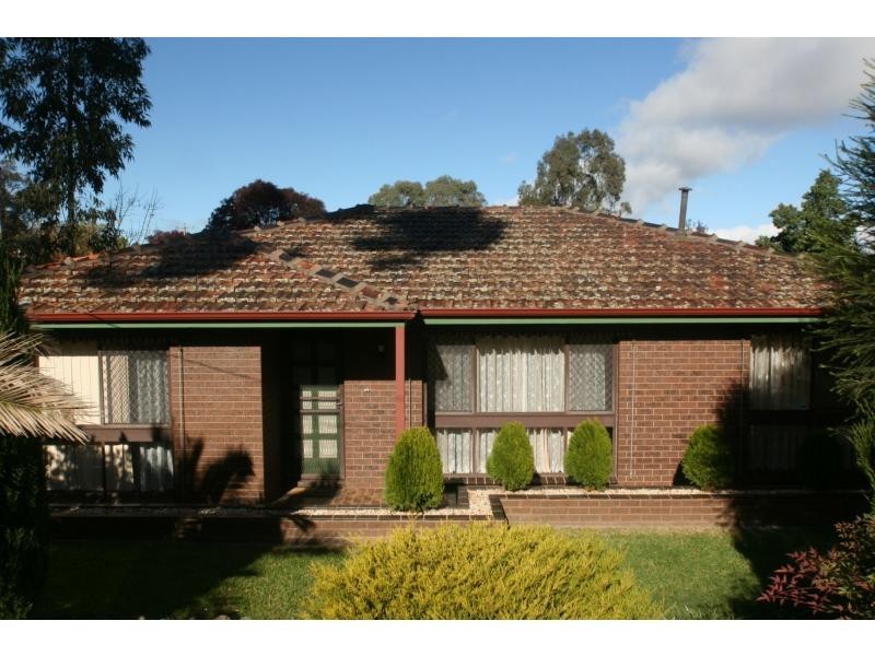 166 St Aidens Road, Kennington VIC 3550