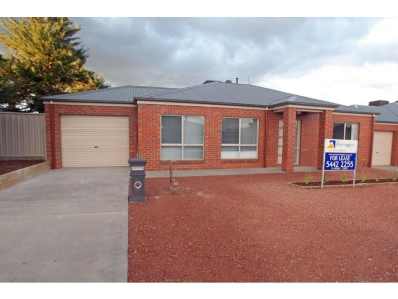 18 Victoria Street, Kangaroo Flat VIC 3555