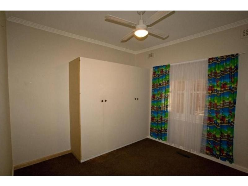 10 Albion Street, Kennington VIC 3550