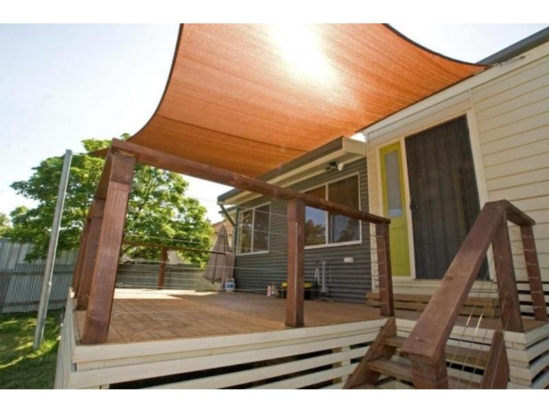 10 Albion Street, Kennington VIC 3550