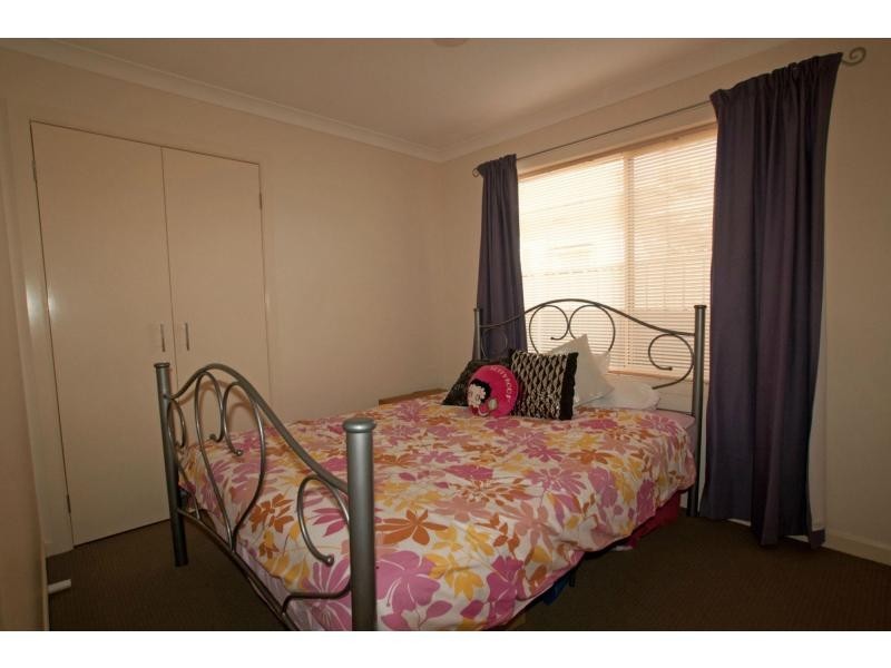 17 Esler Street, California Gully VIC 3556