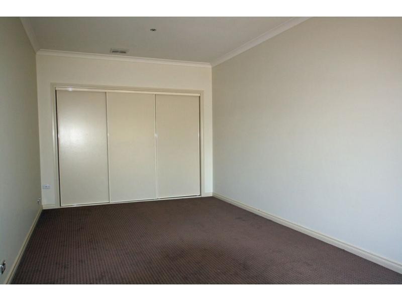 11 Gumnut Rise, Strathdale VIC 3550