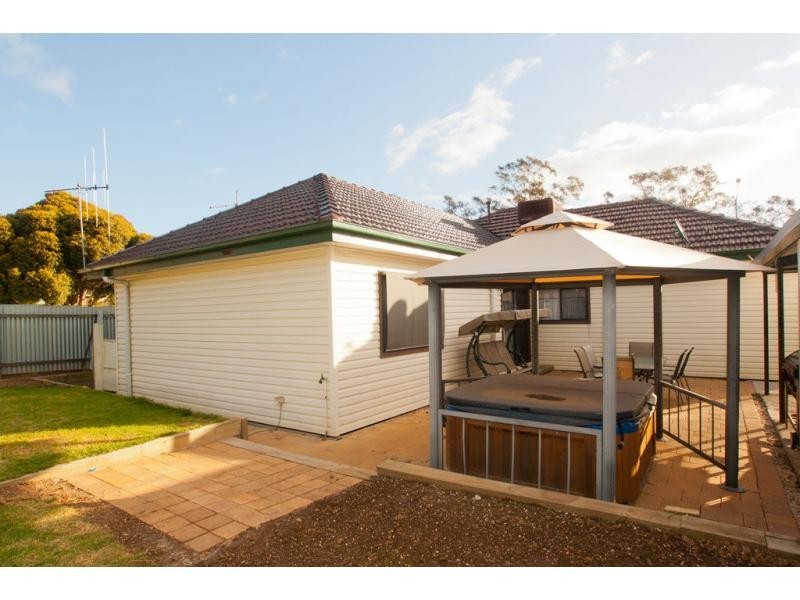 Kangaroo Flat VIC 3555