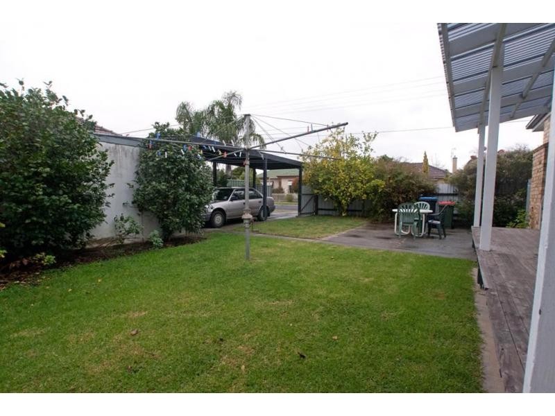 8. Derna Court, Golden Square VIC 3555