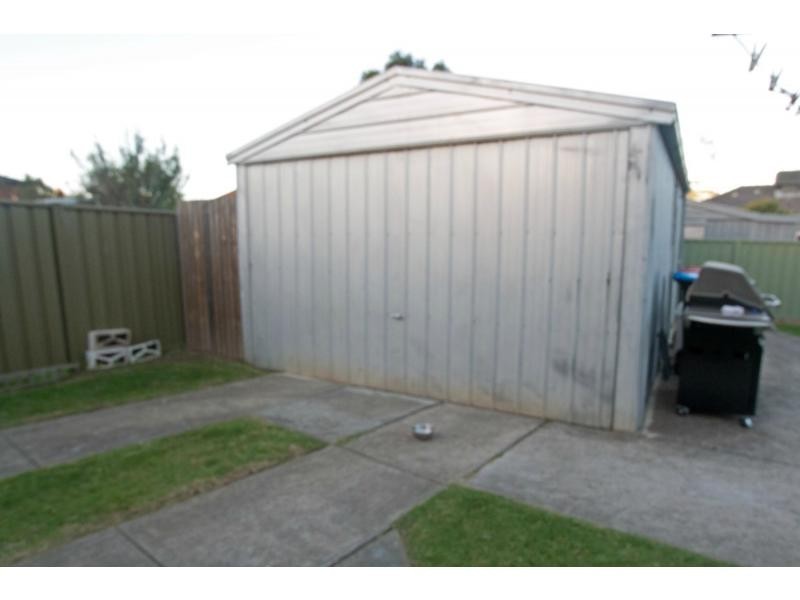 237 Carpenter Street, Spring Gully VIC 3550