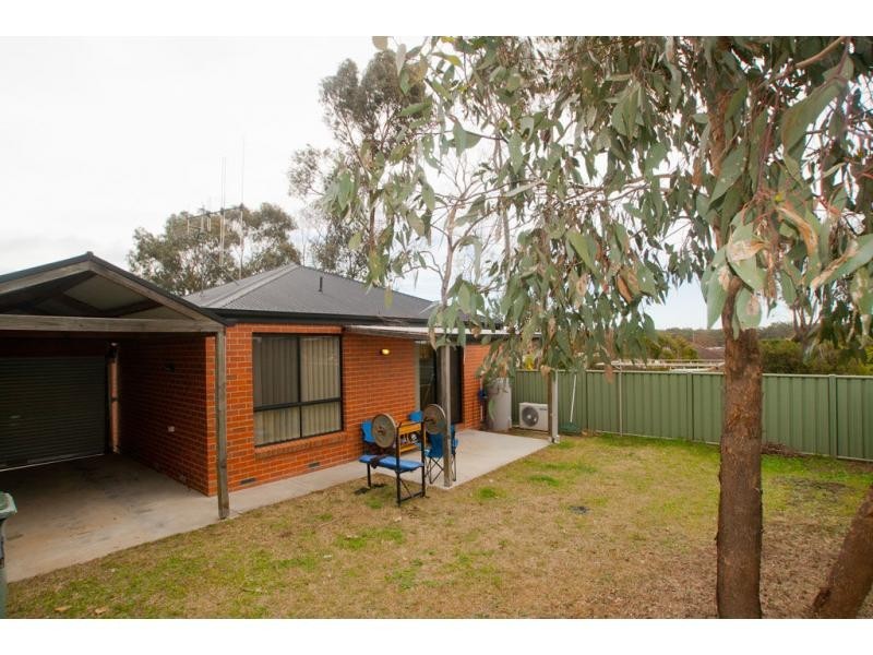 Flora Hill VIC 3550