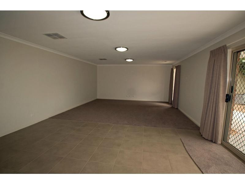 3A. Ajana Court, Golden Square VIC 3555