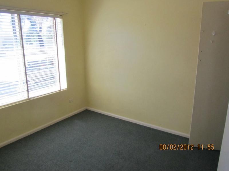 4/10 Brodie Street, Quarry Hill VIC 3550