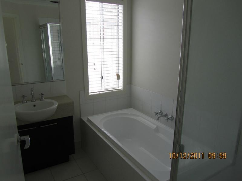 14 Mulga Avenue, Epsom VIC 3551