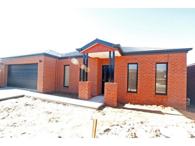 55 Bassett Drive, Strathfieldsaye VIC 3551
