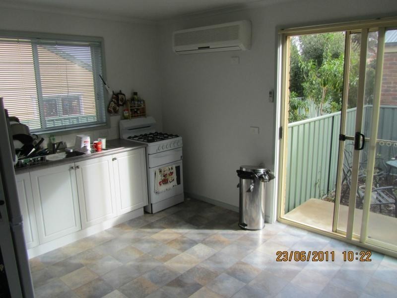 1/50 Hodgson Street, Eaglehawk VIC 3556