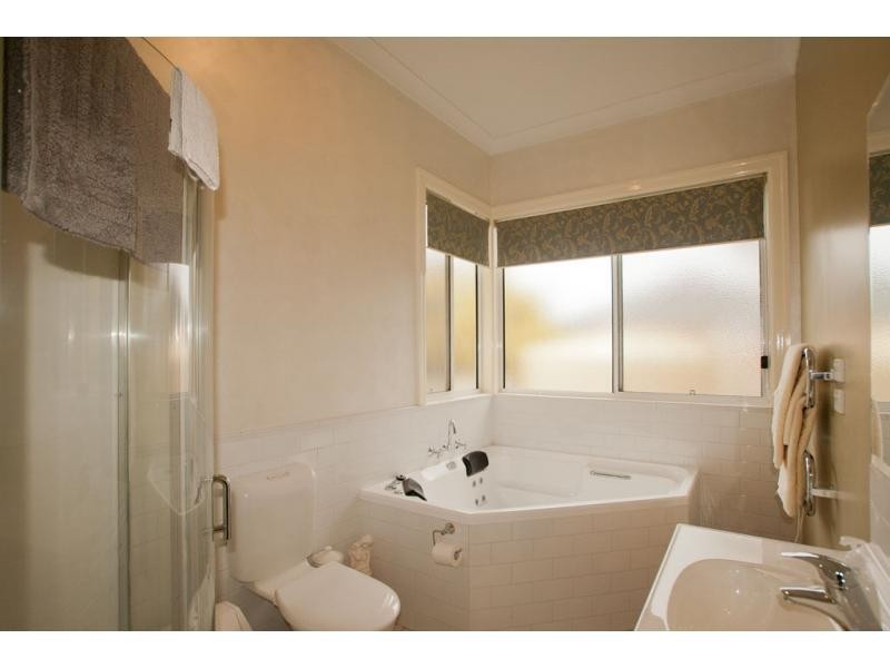 Golden Square VIC 3555