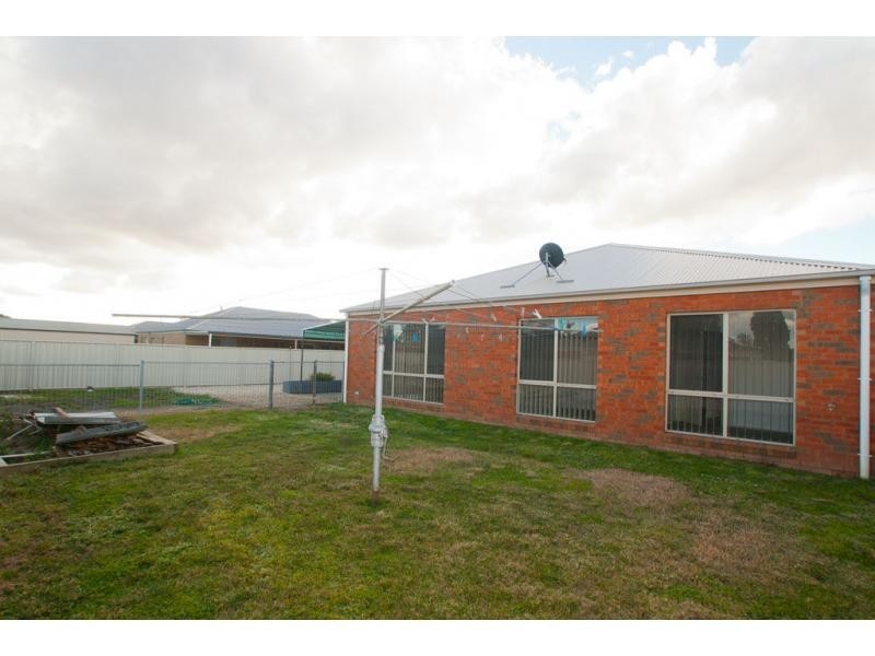 Epsom VIC 3551