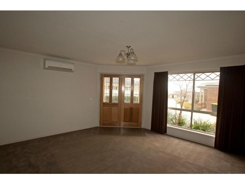 18B Elizabeth Street, Kangaroo Flat VIC 3555