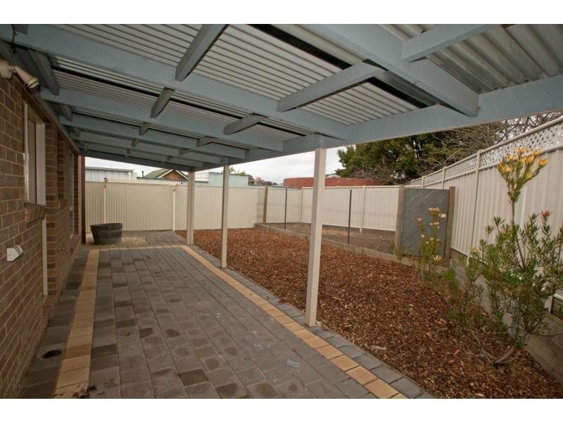 18B Elizabeth Street, Kangaroo Flat VIC 3555