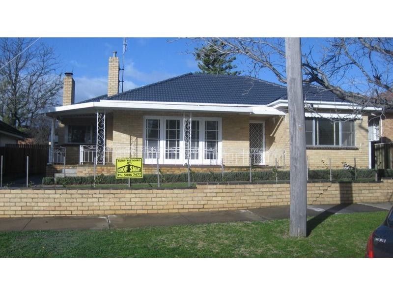 5 Ewing Avenue, Flora Hill VIC 3550