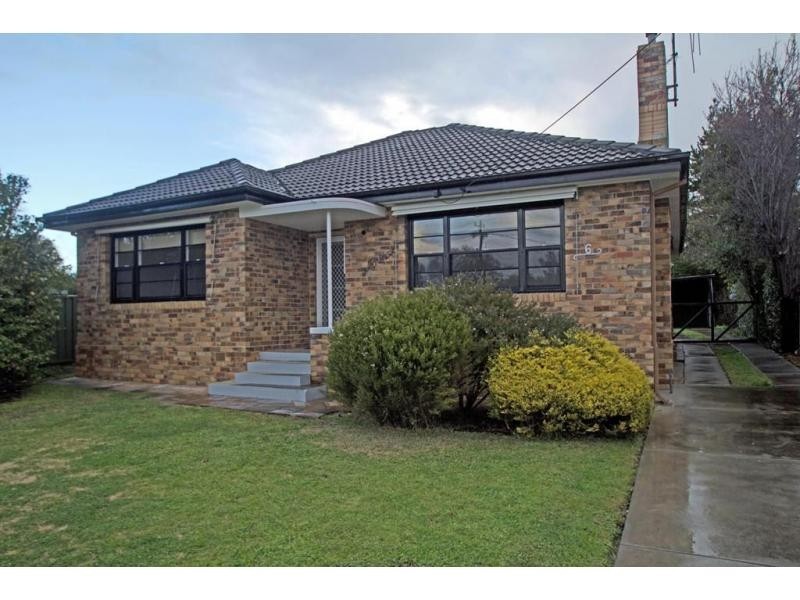 6 Bendigo Crescent, Flora Hill VIC 3550