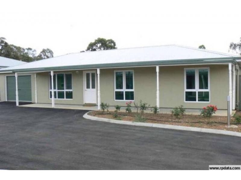 Unit 4/16A Emmett Street, Golden Square VIC 3555