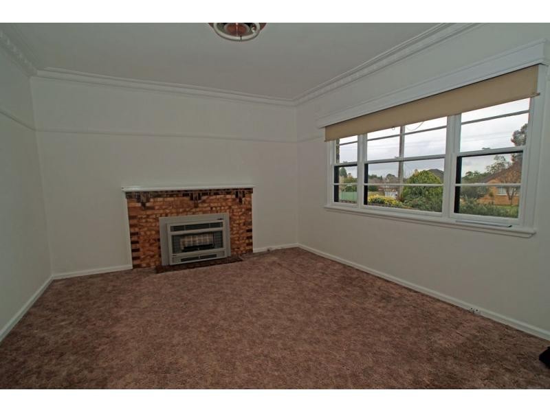 .6 Bendigo Crescent, Flora Hill VIC 3550