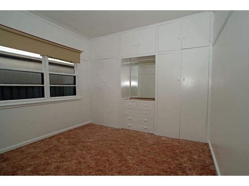 .6 Bendigo Crescent, Flora Hill VIC 3550