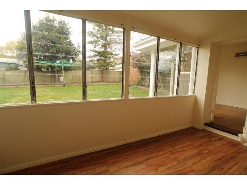 .5 Ewing Avenue, Flora Hill VIC 3550