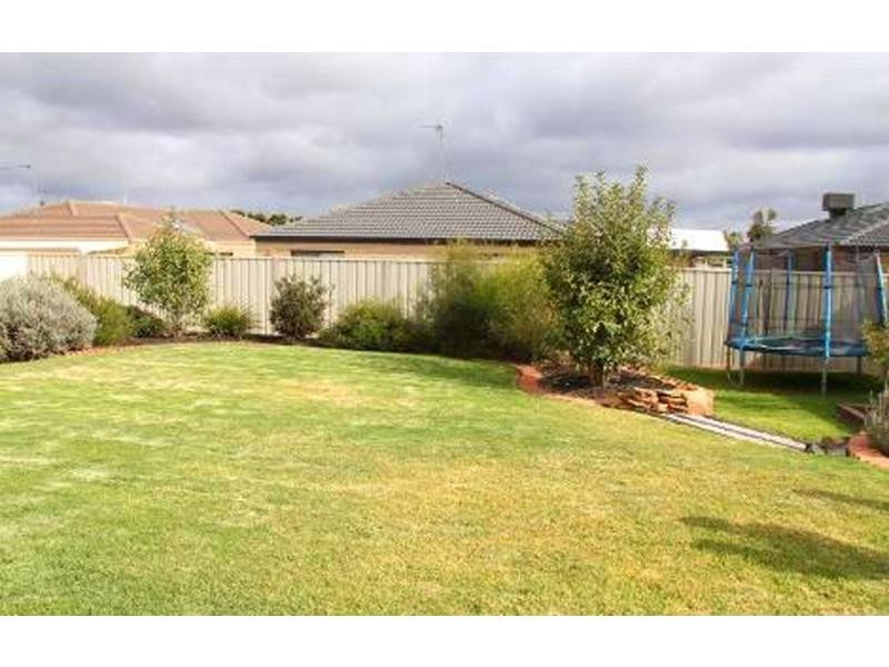 Epsom VIC 3551