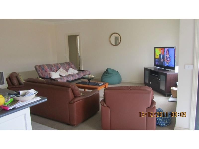 1/7 Bottlebrush Court, Strathdale VIC 3550