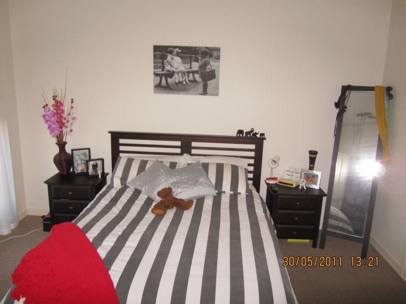 1/7 Bottlebrush Court, Strathdale VIC 3550