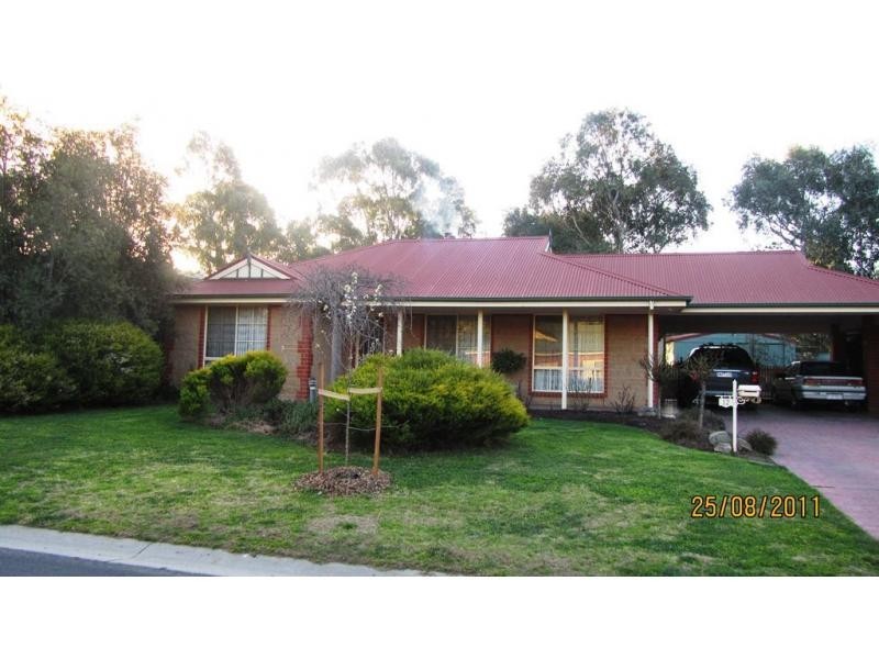 12 Saxby Drive, Strathfieldsaye VIC 3551