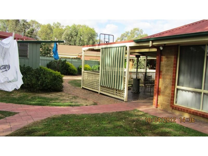 12 Saxby Drive, Strathfieldsaye VIC 3551