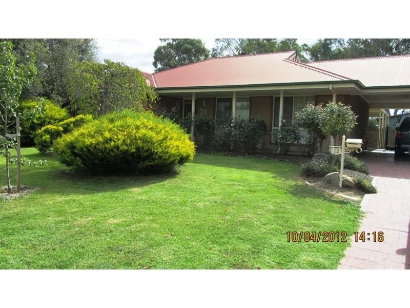 12 Saxby Drive, Strathfieldsaye VIC 3551