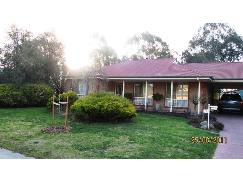 12 Saxby Drive, Strathfieldsaye VIC 3551