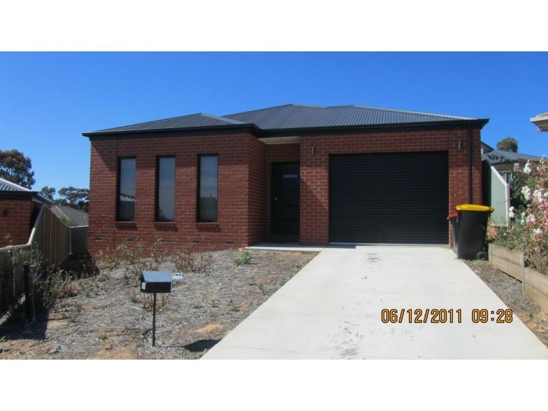 3B Ella Court, Kennington VIC 3550