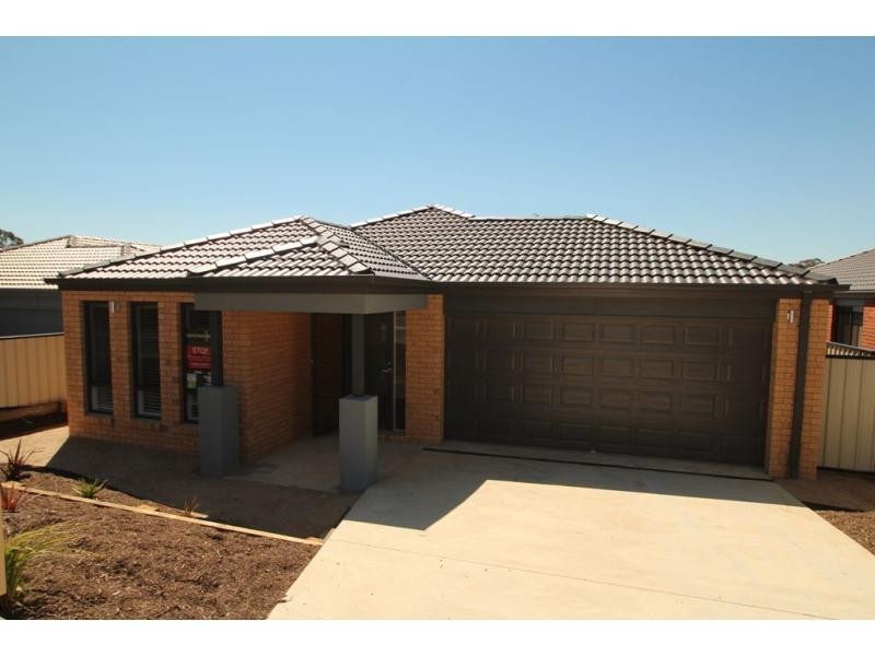 9 Eaglewood Way, Jackass Flat VIC 3556