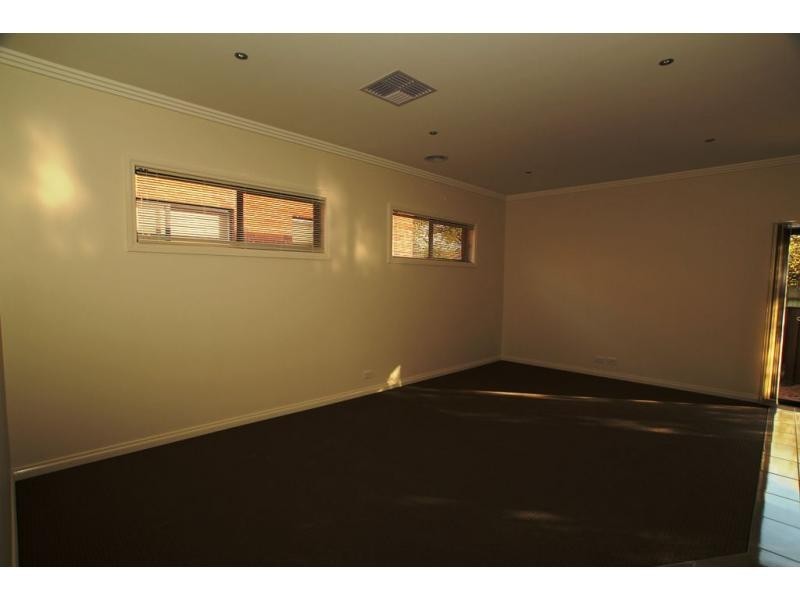 80/2 Condon Street, Kennington VIC 3550