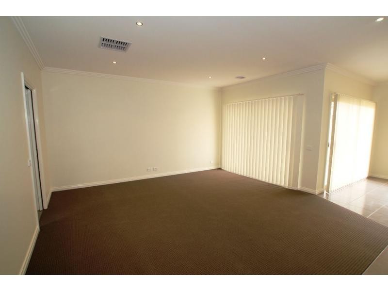 5 Lena Court, Strathfieldsaye VIC 3551