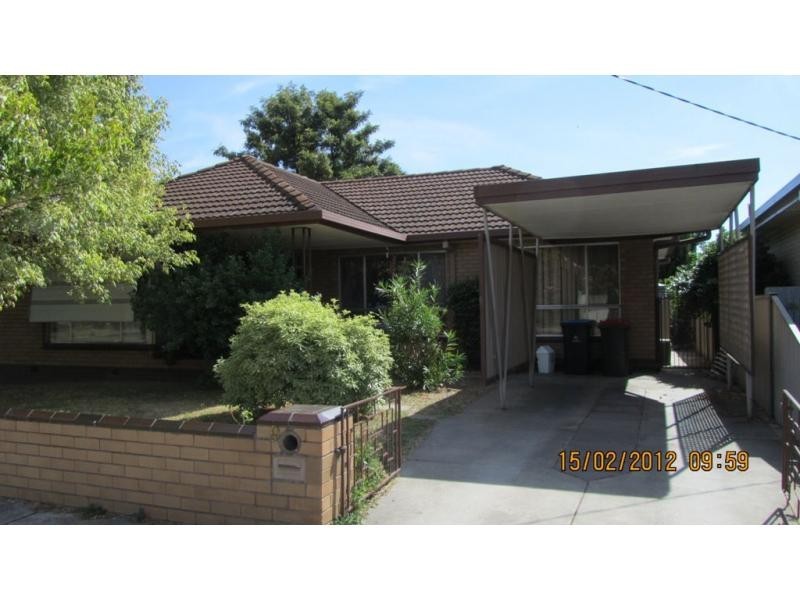 9. Oak Street, Golden Square VIC 3555