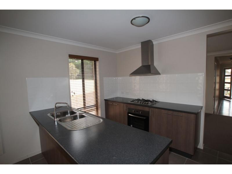 6 Lavery Court, Eaglehawk VIC 3556
