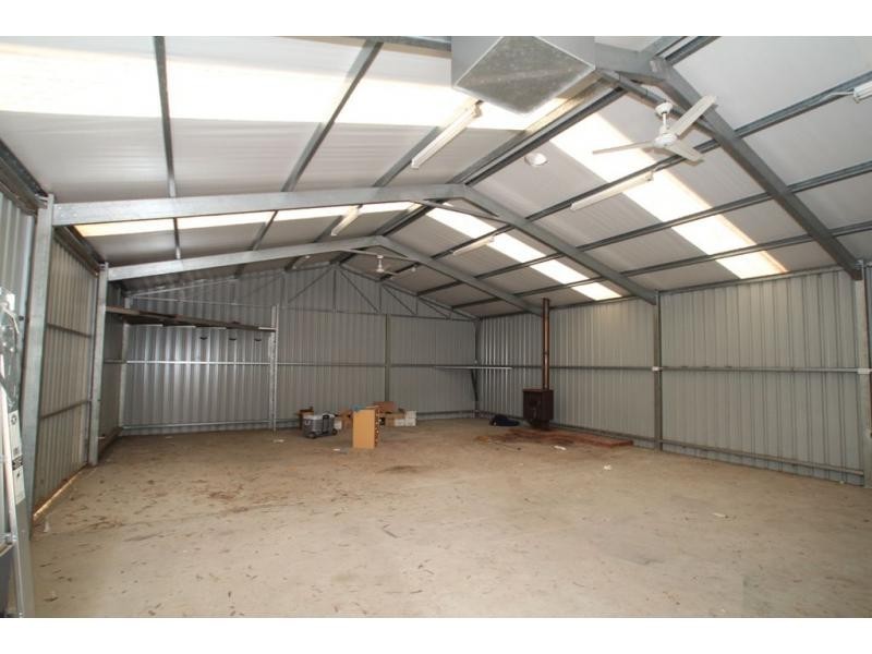 14 Peake Court, Ascot VIC 3551