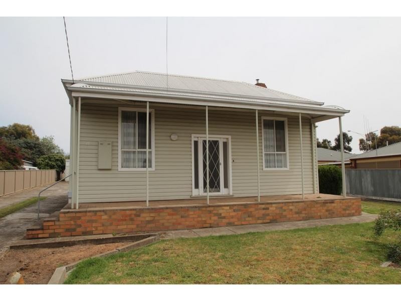 19 Nelson Street, California Gully VIC 3556