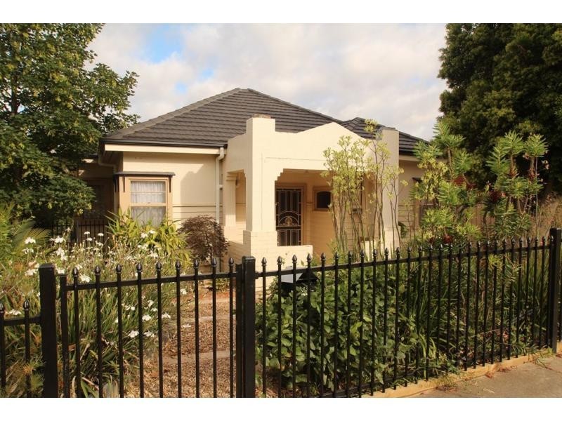 14 Albion, Kennington VIC 3550